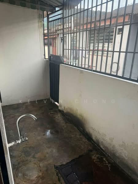 1-storey Terraced House for Rent in Taman Rasi Jaya (Menglembu) - Kelvin Chong - Exterior - PropertyGuru.com.my