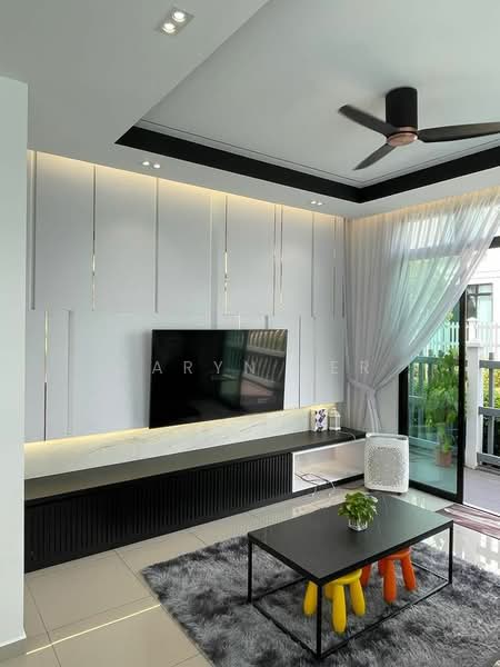 Rumah Teres 2 Tingkat untuk Dijual di Pasir Gudang (Johor) - Caryn Ter - Living Room - PropertyGuru.com.my
