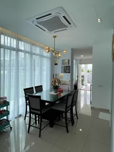 Rumah Teres 2 Tingkat untuk Dijual di Pasir Gudang (Johor) - Caryn Ter - Dining Room - PropertyGuru.com.my