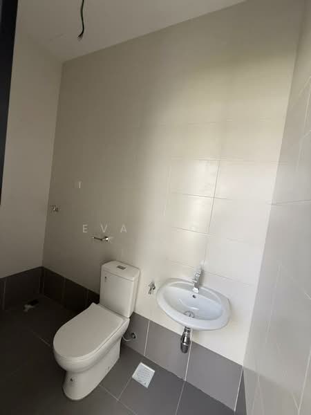 Rumah Kluster untuk Dijual di Eco Botanic (Iskandar Puteri (Nusajaya)) - Eva Siow - Bathroom - PropertyGuru.com.my