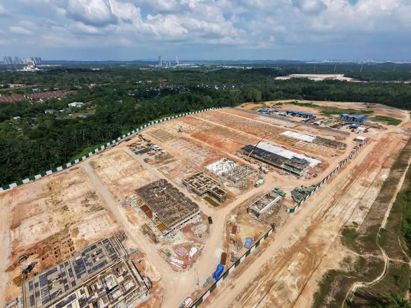 2-storey Terraced House for Sale in Gelang Patah (Johor) - Asshvain Tanabalan - Exterior - PropertyGuru.com.my