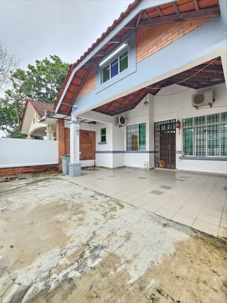 1.5-storey Terraced House for Sale in Taman Impian Emas (Skudai) - Eva Siow - Exterior - PropertyGuru.com.my