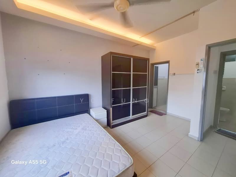 Pangsapuri untuk Disewa di Lake View Suites - YC Fung - Bedroom - PropertyGuru.com.my