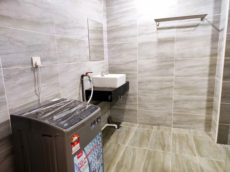 Service Residence for Rent at KSL Residence @ Daya - YC Fung - Bathroom - PropertyGuru.com.my