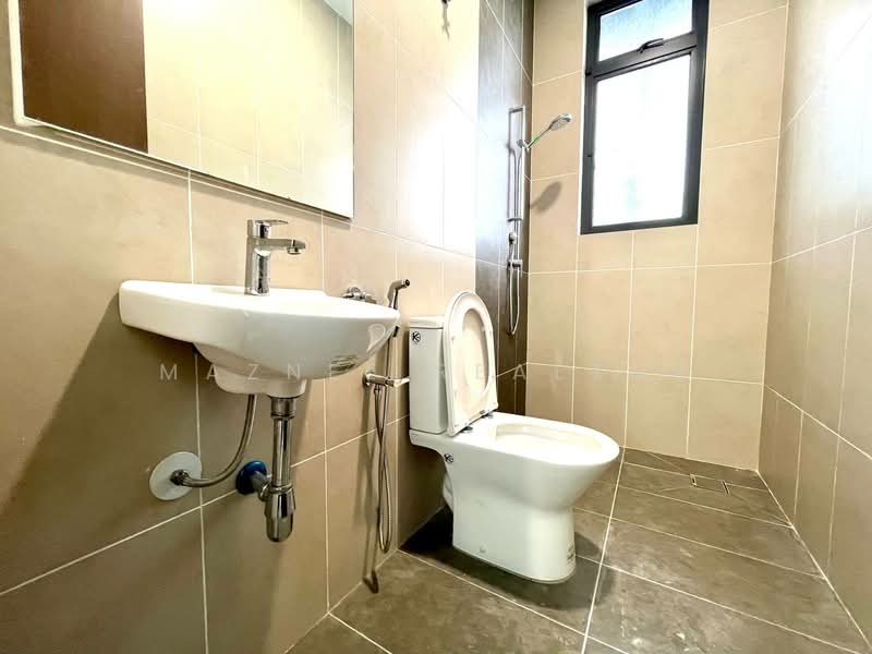 Semi-Detached House for Rent in Cyberjaya (Selangor) - Maznee Realtor - Bathroom - PropertyGuru.com.my