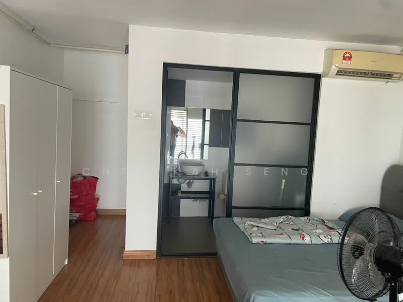 Service Residence for Sale at SOHO @ Empire City - Chen Kah Seng - Bedroom - PropertyGuru.com.my