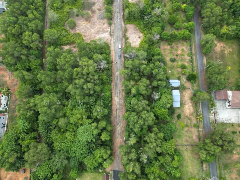 Residential Land for Sale in Dengkil (Selangor) - Maznee Realtor - Exterior - PropertyGuru.com.my