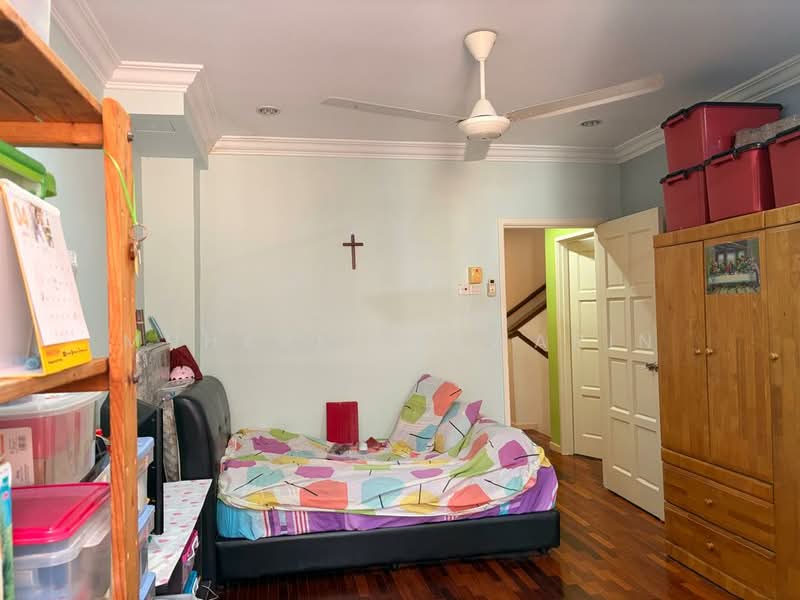 2.5-storey Terraced House for Sale in Bandar Puteri Puchong (Puchong) - muharni sawarin - Bedroom - PropertyGuru.com.my