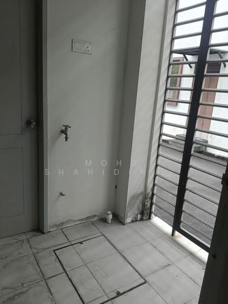 2-storey Terraced House for Sale in Taman Desa Mayang Sari (Nilai) - Mohd Shahidin Bin Mohamad - PropertyGuru.com.my