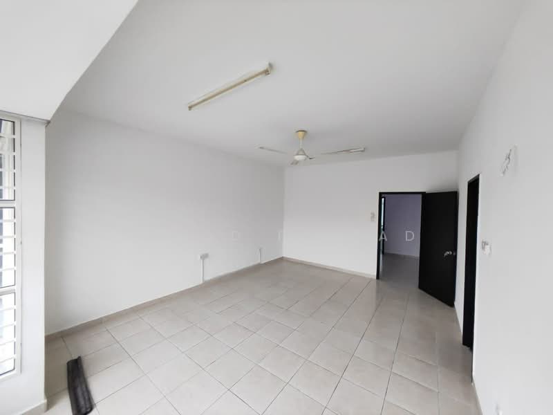 Rumah Teres 2 Tingkat untuk Disewa di Kajang (Selangor) - Ahmad Fayyad - Living Room - PropertyGuru.com.my