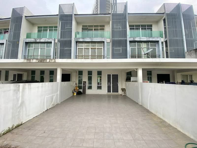 Rumah Teres 3 Tingkat untuk Disewa di Kajang (Selangor) - Ahmad Fayyad - PropertyGuru.com.my