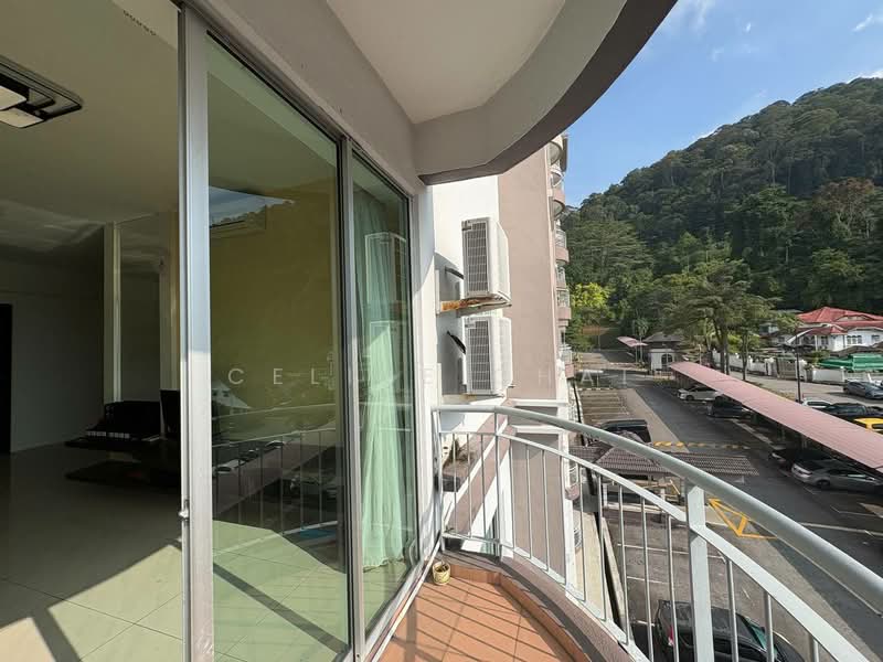 Kondominium untuk Disewa di Hillview Loft - Celine Chai - Balcony - PropertyGuru.com.my