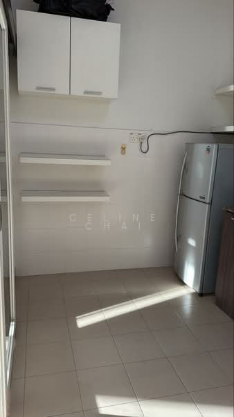 Kondominium untuk Disewa di Hillview Loft - Celine Chai - Kitchen - PropertyGuru.com.my