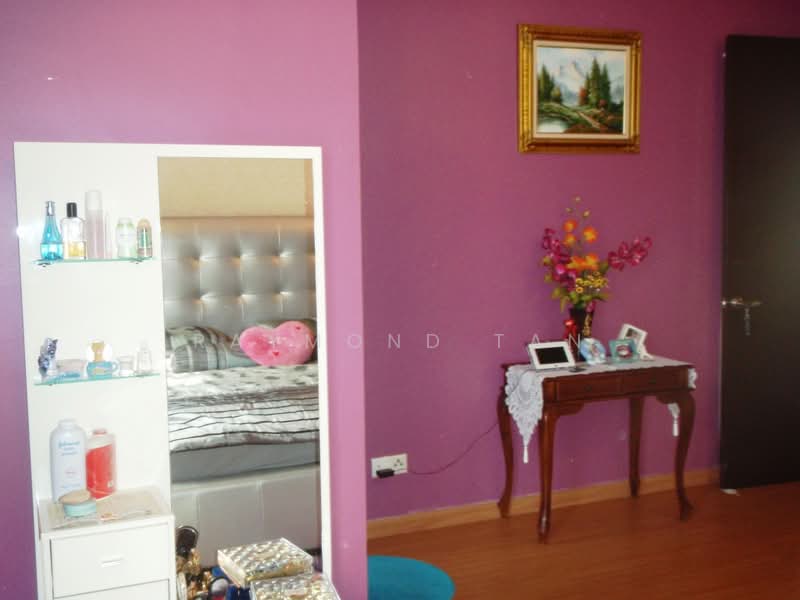 Rumah Berkembar untuk Dijual di Petaling Jaya (Selangor) - Raymond Tan - Bedroom - PropertyGuru.com.my