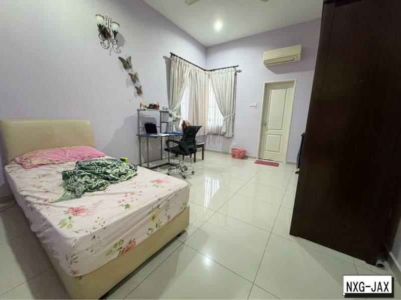 Semi-Detached House for Sale in Ambang Botanic (Klang) - Kelly Teo - Bedroom - PropertyGuru.com.my