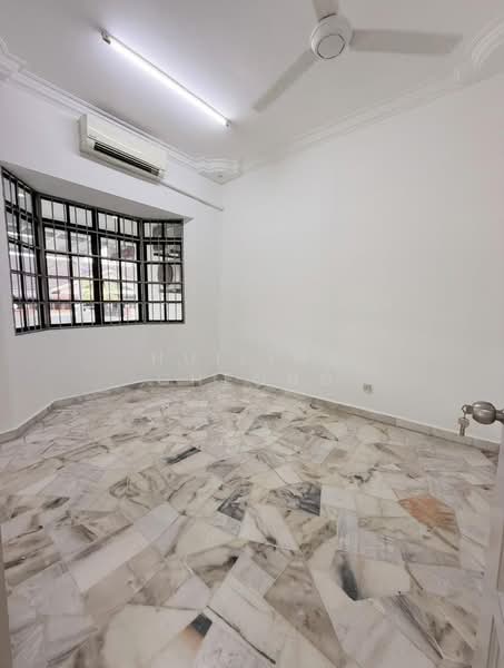 Rumah Teres 1 Tingkat untuk Dijual di Taman Molek (Johor Bahru) - Huiling Cheong - PropertyGuru.com.my
