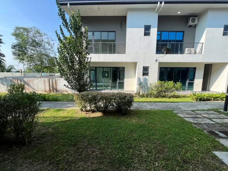 Rumah Teres untuk Dijual di Kajang (Selangor) - Alif Saad - PropertyGuru.com.my