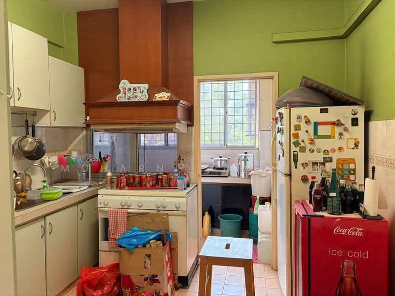 Apartment for Sale at Sri Bayu Apartments - muharni sawarin - Kitchen - PropertyGuru.com.my