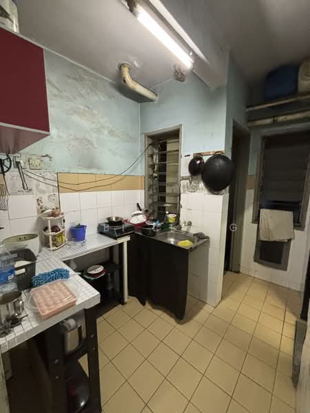 Pangsapuri untuk Dijual di Apartment Sri Rakyat - Yubi Leong - PropertyGuru.com.my