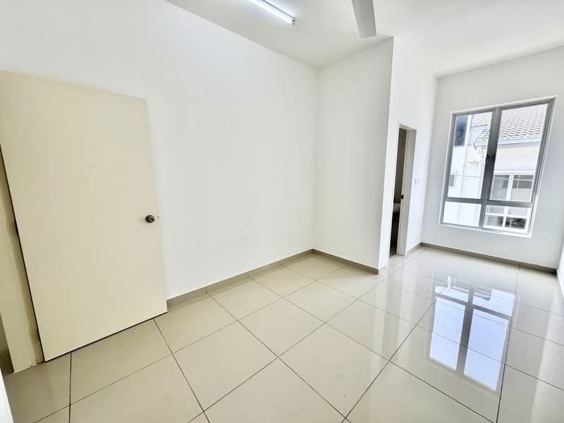 2-storey Terraced House for Sale in Taman Tiara Sendayan (Bandar Sri Sendayan) - Alif Saad - PropertyGuru.com.my