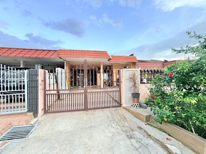 1-storey Terraced House for Sale in Taman Asa Jaya (Kajang) - Fauran Nawawi - PropertyGuru.com.my
