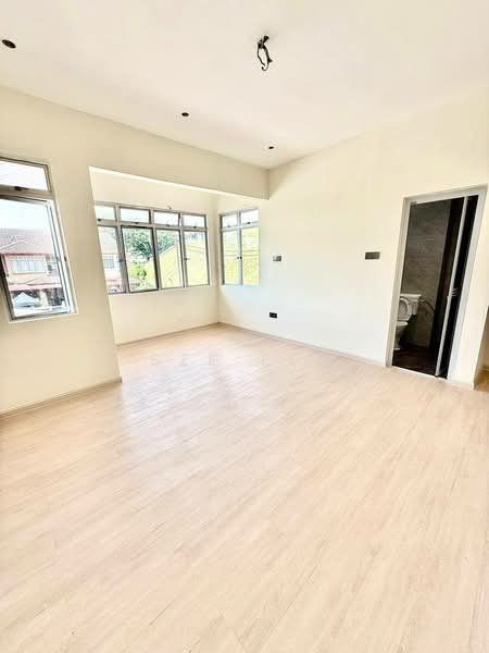 2-storey Terraced House for Sale in Permas Jaya (Johor Bahru) - Sze Lee - PropertyGuru.com.my