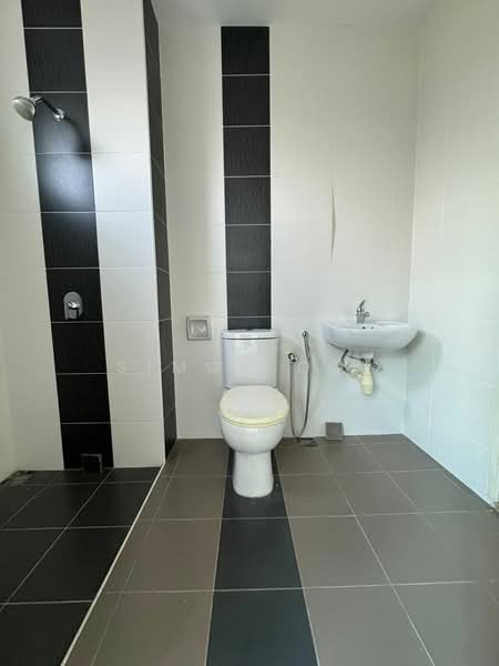 Semi-Detached House for Sale in Setia Greens (Bayan Lepas) - Simon Ooi - Bathroom - PropertyGuru.com.my