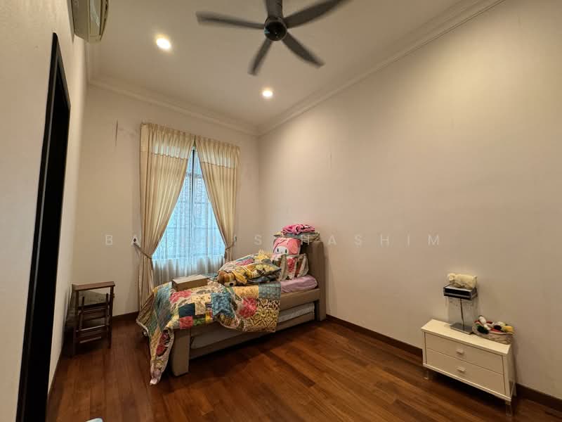 Semi-Detached House for Sale in Sungai Buloh (Selangor) - Balkhis Hashim - Bedroom - PropertyGuru.com.my