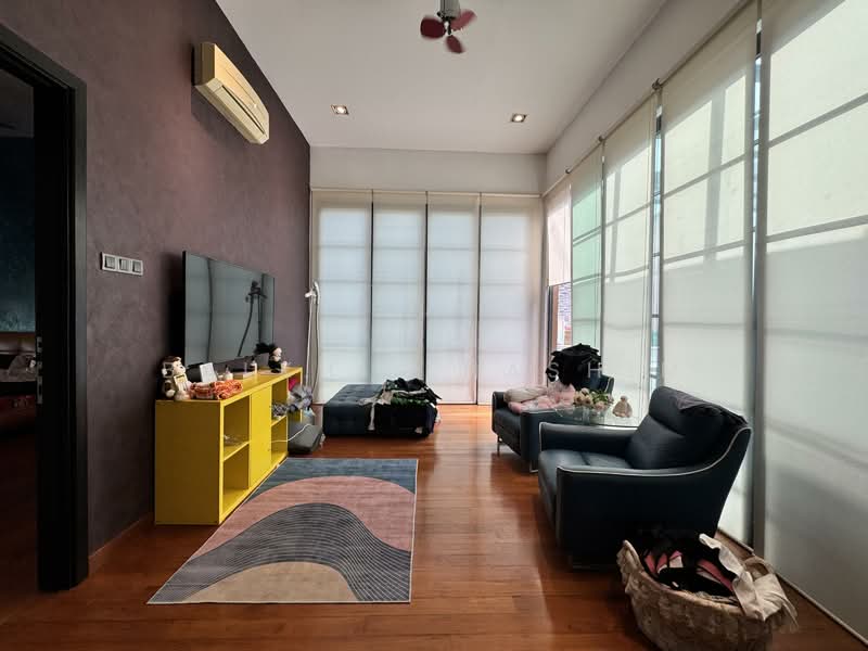 Semi-Detached House for Sale in Sungai Buloh (Selangor) - Balkhis Hashim - Living Room - PropertyGuru.com.my