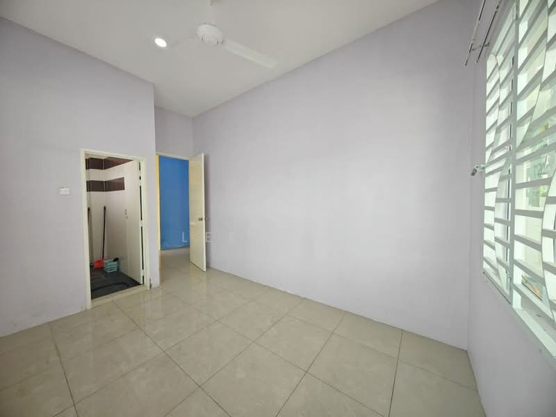 1-storey Terraced House for Sale in Tambun (Perak) - Lee Muzi - Interior - PropertyGuru.com.my
