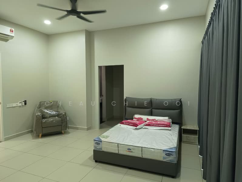 Rumah Teres untuk Disewa di Bandar Cassia (Batu Kawan) - Cheau Chie Ooi - Bedroom - PropertyGuru.com.my