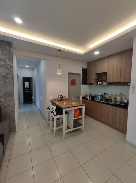Service Residence for Sale at The Zizz @ Damansara North - Yoke Leng Sew - Kitchen - PropertyGuru.com.my