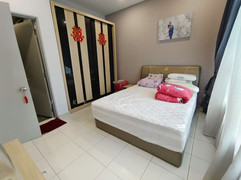 Service Residence for Sale at The Zizz @ Damansara North - Yoke Leng Sew - Bedroom - PropertyGuru.com.my