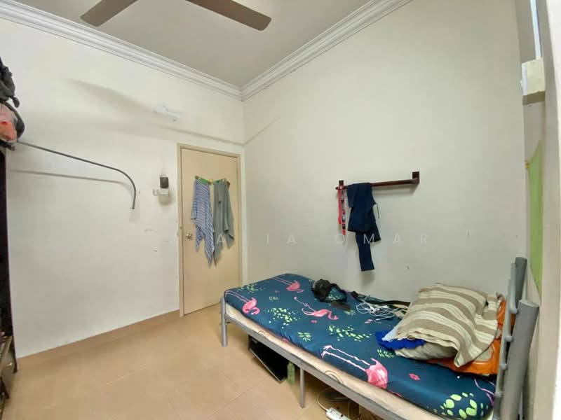 2.5-storey Terraced House for Sale in Bandar Bukit Puchong (Puchong) - Nur Alia Omar - Bedroom - PropertyGuru.com.my