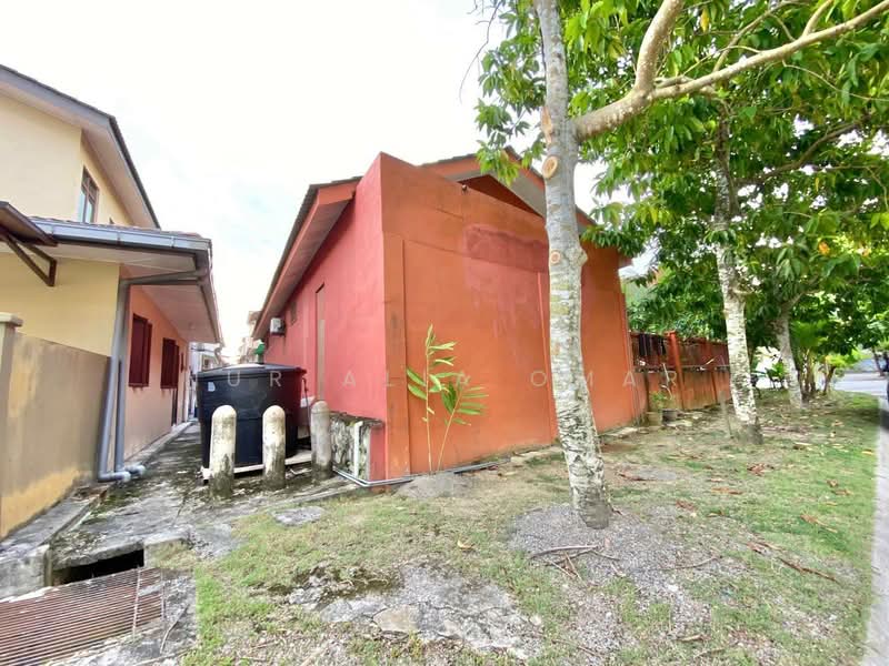 2.5-storey Terraced House for Sale in Bandar Bukit Puchong (Puchong) - Nur Alia Omar - Exterior - PropertyGuru.com.my