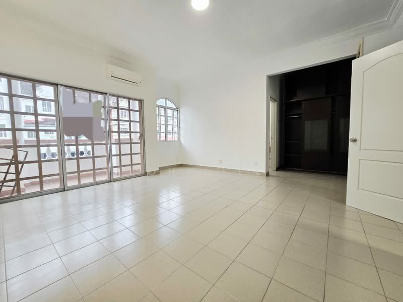 2.5-storey Terraced House for Sale in Bayan Hill Homes (Puchong) - John Lee - Interior - PropertyGuru.com.my