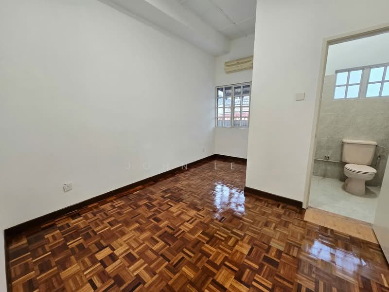 2.5-storey Terraced House for Sale in Bayan Hill Homes (Puchong) - John Lee - Interior - PropertyGuru.com.my