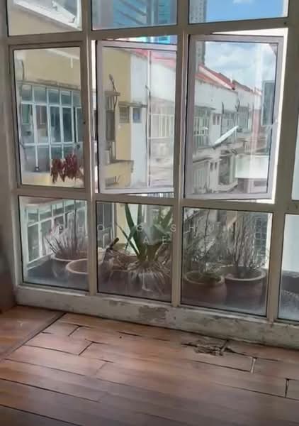 Shop / Office for Rent in Bandar Puteri Puchong (Puchong) - Chong Shun Kae - Balcony - PropertyGuru.com.my