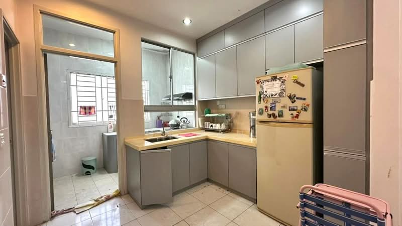 Rumah Teres 2.5 Tingkat untuk Dijual di Taman Daya (Johor Bahru) - CS Tan - Kitchen - PropertyGuru.com.my