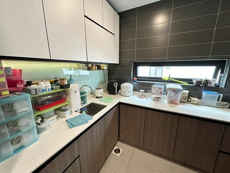 2-storey Terraced House for Sale in Taman Austin Duta (Tebrau) - Zack Chow - Kitchen - PropertyGuru.com.my