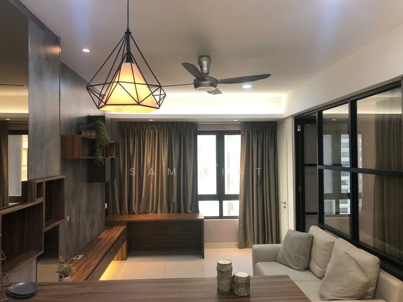 Servis Apartment untuk Disewa di Suria Jelutong - SAM KIAT - Living Room - PropertyGuru.com.my