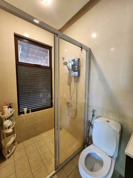 2-storey Terraced House for Sale in Bukit Jelutong (Shah Alam) - Balkhis Hashim - PropertyGuru.com.my