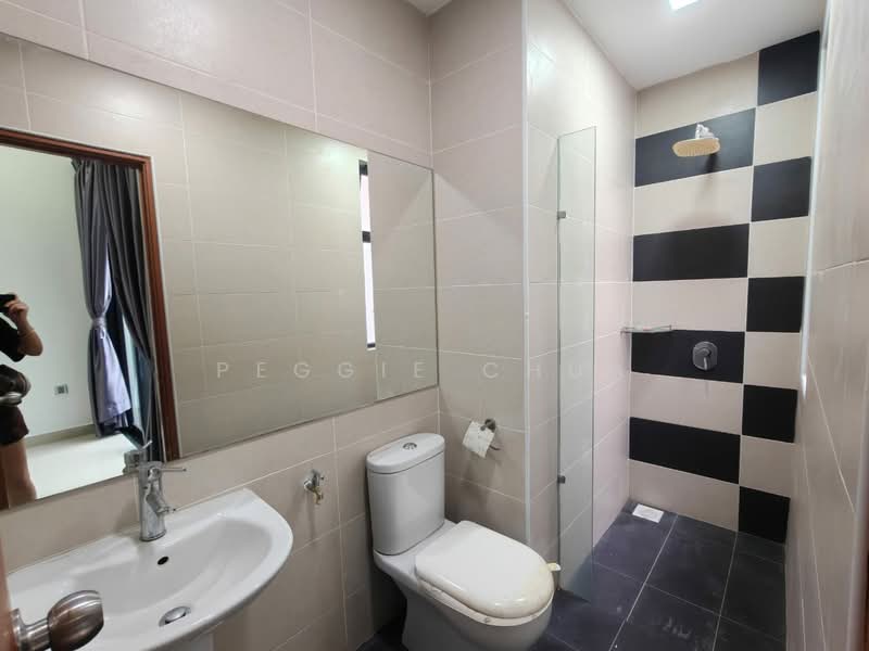Rumah Kluster untuk Dijual di Taman Mutiara Rini (Skudai) - Peggie Chua - Bathroom - PropertyGuru.com.my