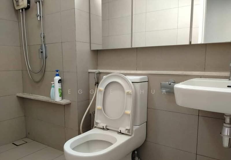 Condominium for Sale at The WaterEdge (Pinggiran Air) - Peggie Chua - Bathroom - PropertyGuru.com.my