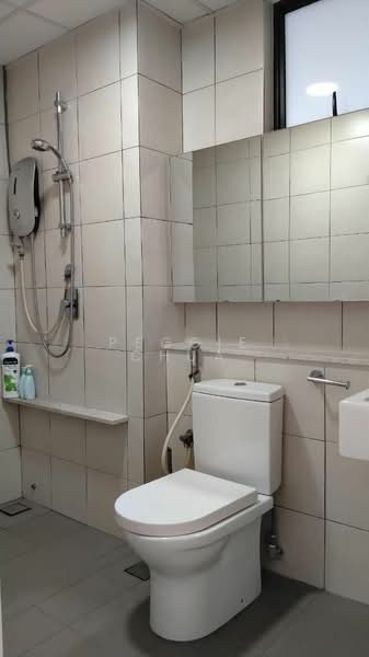 Condominium for Sale at The WaterEdge (Pinggiran Air) - Peggie Chua - Bathroom - PropertyGuru.com.my
