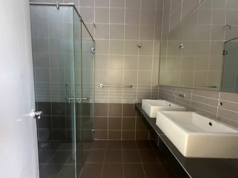 Rumah Teres 2 Tingkat untuk Dijual di Bukit Raja (Selangor) - Ivan Wong - PropertyGuru.com.my
