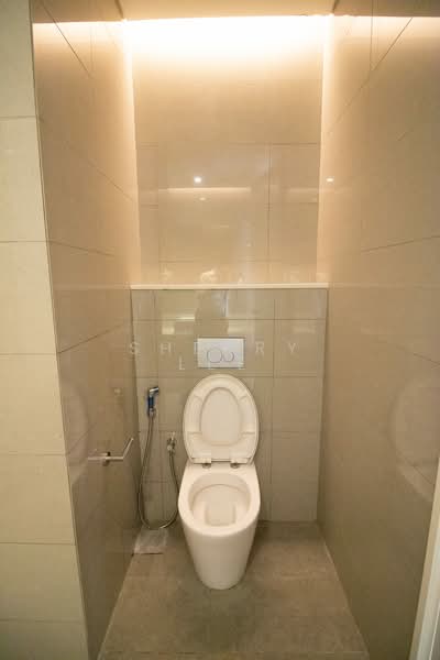 Service Residence for Sale at Tribeca - Sherry Lee - Bathroom - PropertyGuru.com.my