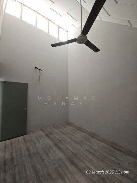 1-storey Terraced House for Sale in Kelana Jaya (Petaling Jaya) - Mohamad Hanafi - PropertyGuru.com.my