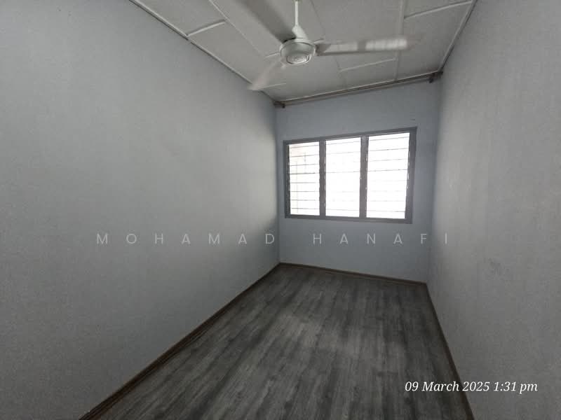 1-storey Terraced House for Sale in Kelana Jaya (Petaling Jaya) - Mohamad Hanafi - PropertyGuru.com.my