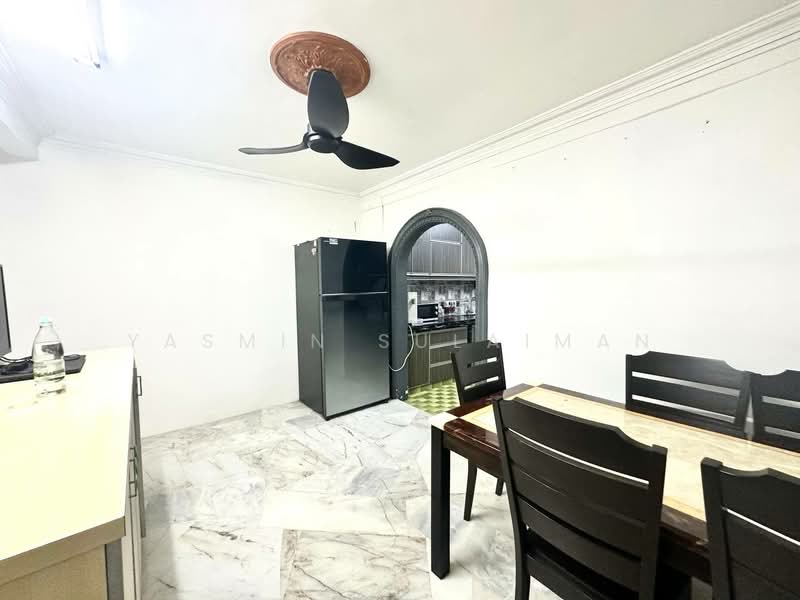 Terraced House for Sale in Taman Sri Rawang (Rawang) - Yasmin Sulaiman - Dining Room - PropertyGuru.com.my